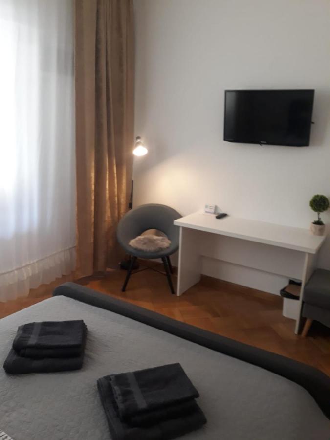 Nice Studio In Old Town بوخارست المظهر الخارجي الصورة