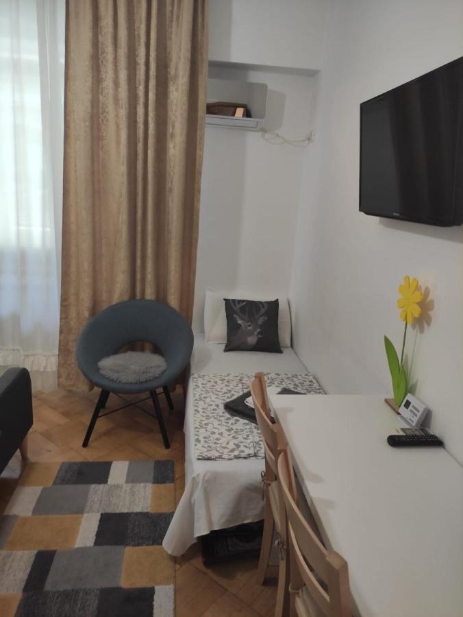 Nice Studio In Old Town بوخارست المظهر الخارجي الصورة